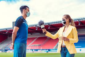 Demystifying the Duties: What Does a Sports Broadcaster’s Job Entail?