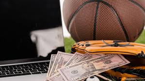 The Lucrative World of Sports Broadcasting: How Much Money Do Sports Broadcasters Make?